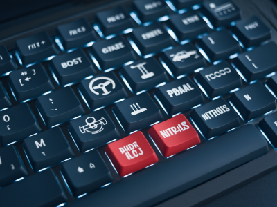 astuce avancée : optimiser les macros clavier pour gagner des millisecondes dans les simulations de course