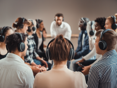 test matériel : les meilleurs casques budget pour suivre une session d'entraînement vocal en équipe